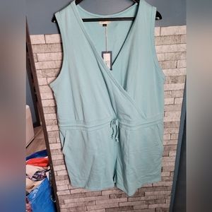 Universal Thread NWT plus Size blue shorts romper